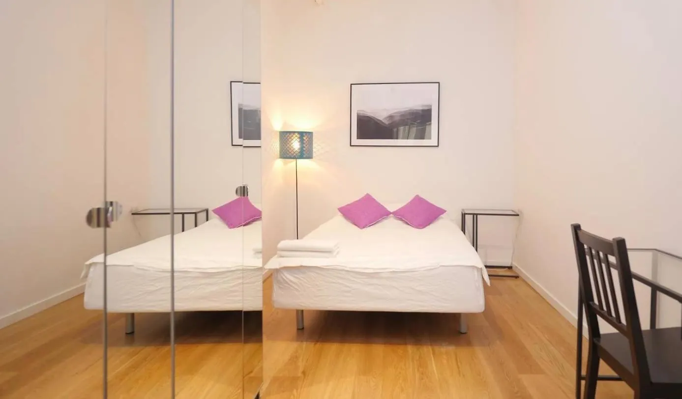 Oasis Apartments & Studios Old Town Center Barcelona