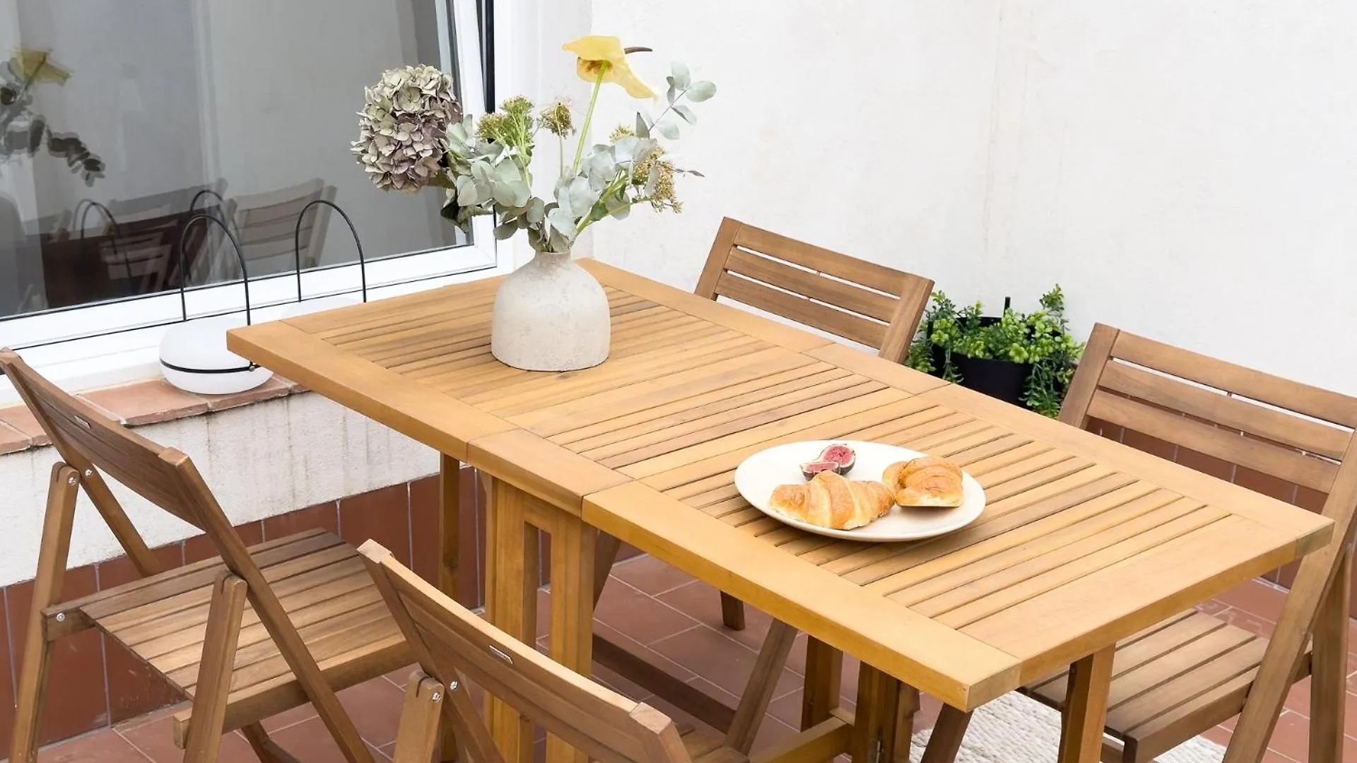 Oasis Apartments & Studios Old Town Center Barcelona