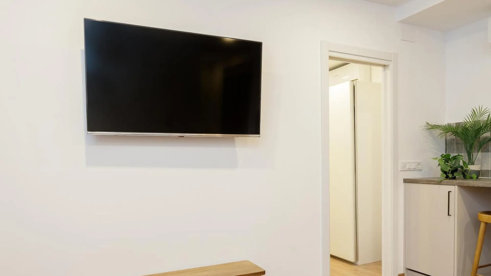 Oasis Apartments & Studios Old Town Center Barcelona