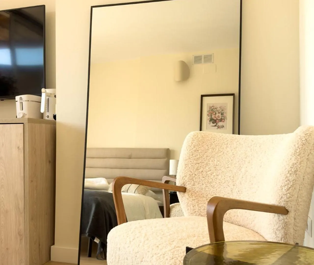 Oasis Apartments & Studios Old Town Center Barcelona